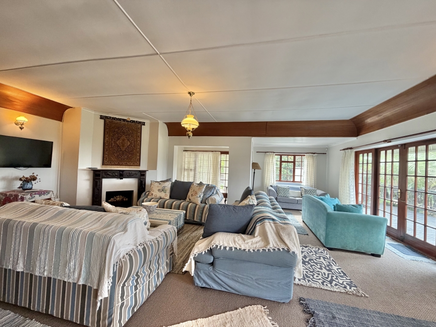 4 Bedroom Property for Sale in Paradise Beach Eastern Cape